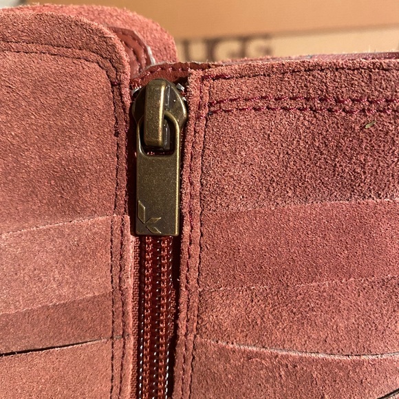 UGG Koolaburra Kenz Western Suede Tassel block heel booties NWOT - Picture 9 of 10